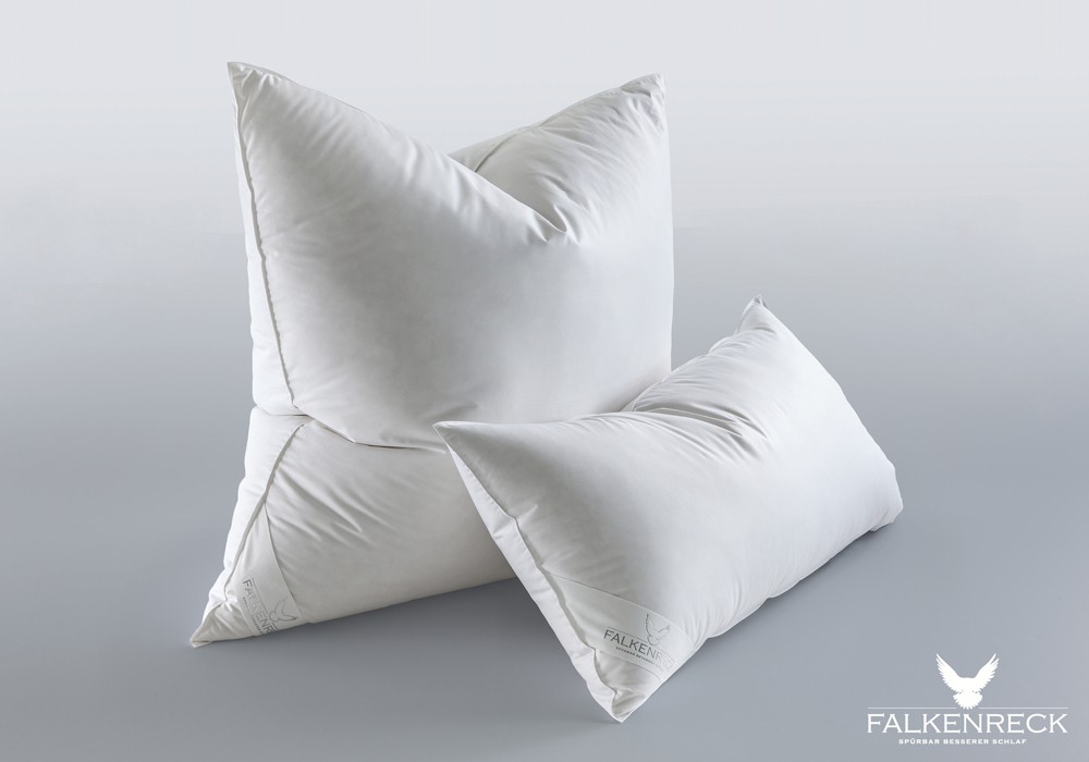 Falkenreck | Daunenkissen | WOLKE